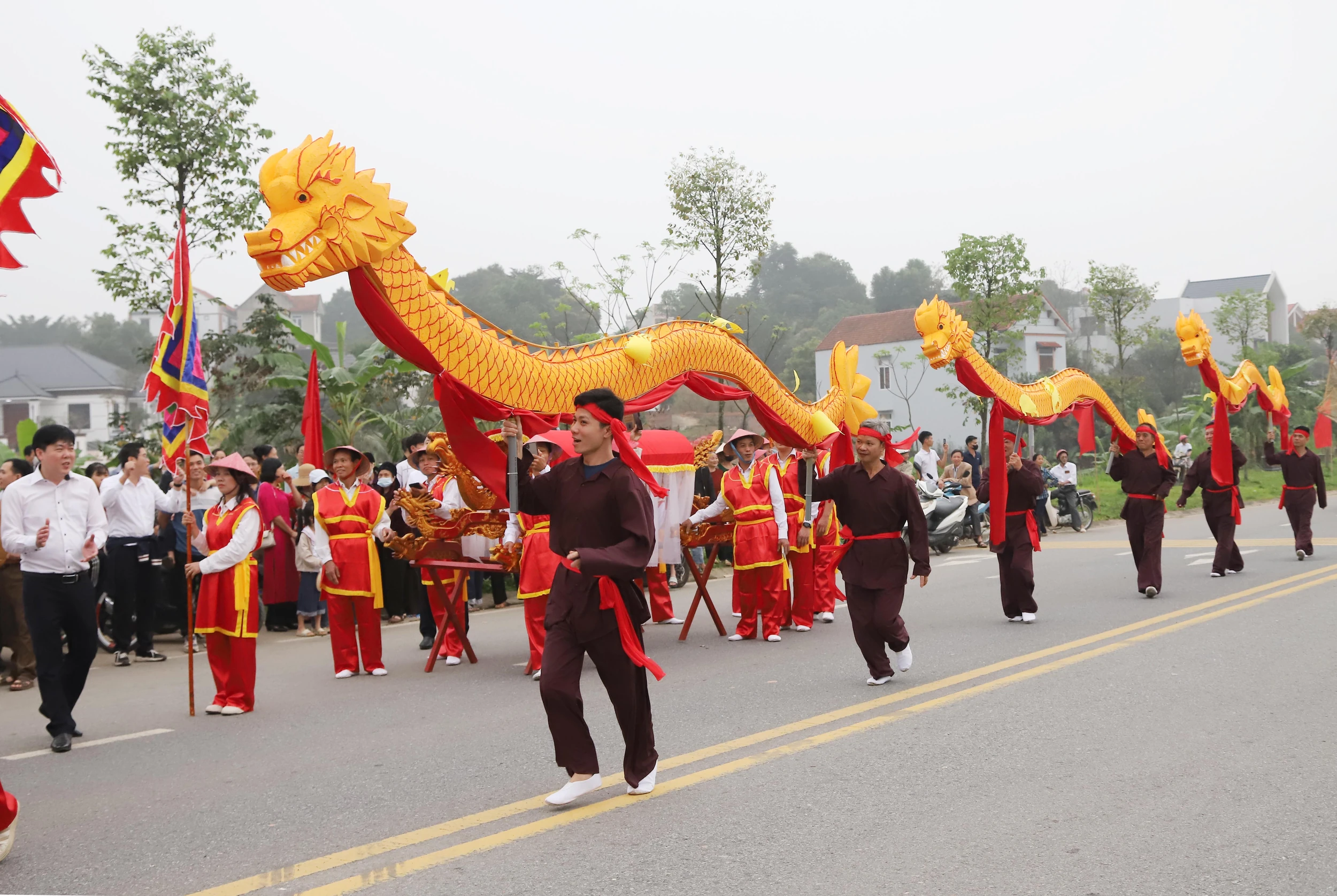 Độc đáo lễ hội rước ông Khiu, bà Khiu