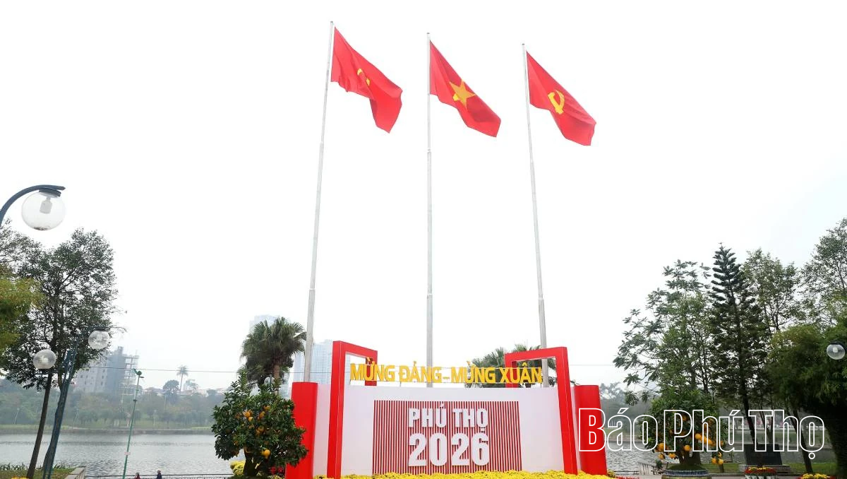 Thiêng liêng Lễ chào cờ đầu năm mới Bính Ngọ 2026