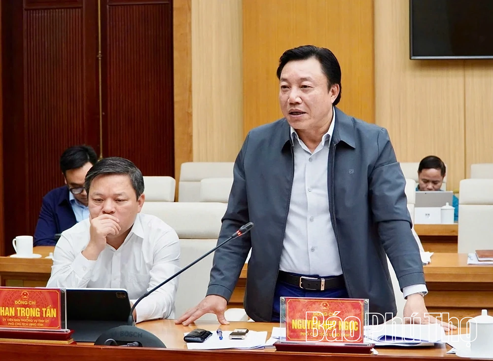 Cho ý kiến xây dựng cầu Sông Lô mới, Ngày hội tòng quân và một số nội dung quan trọng