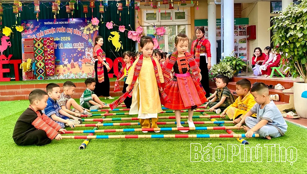 Lan tỏa tình yêu văn hóa truyền thống trong học đường