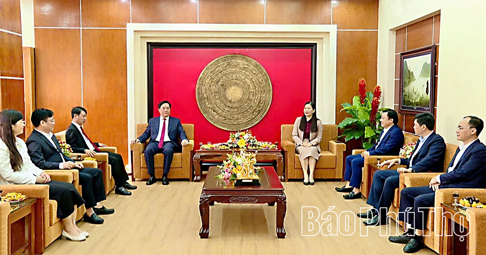 Đoàn kết, kỷ cương, kịp thời, hiệu quả, đổi mới, đột phá, xây dựng quê hương Đất Tổ phát triển toàn diện