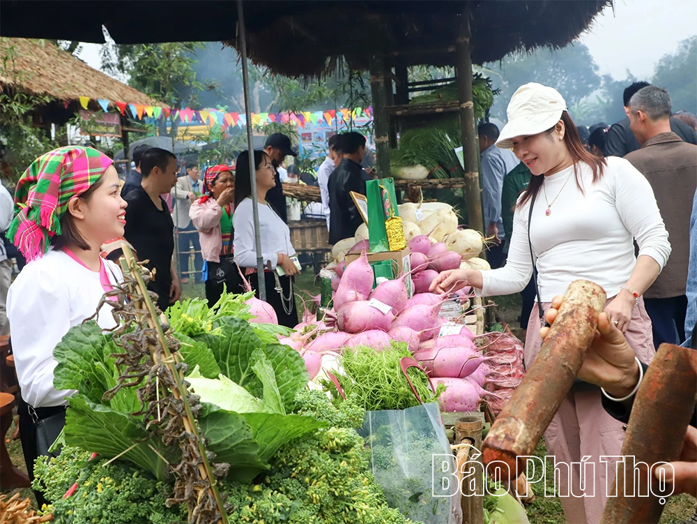 Lễ hội Khai hạ dân tộc Mường: Mở mùa, mở hội, mở không gian kết nối