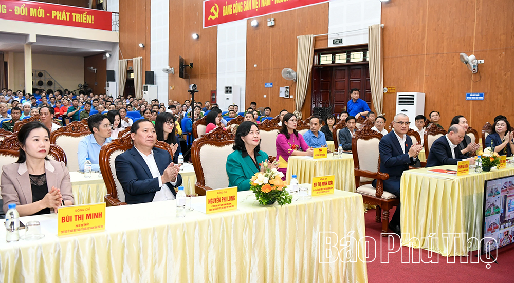 Ứng cử viên ĐBQH khóa XVI tại Đơn vị bầu cử số 5: Cam kết lắng nghe, chuyển tải tiếng nói của cử tri