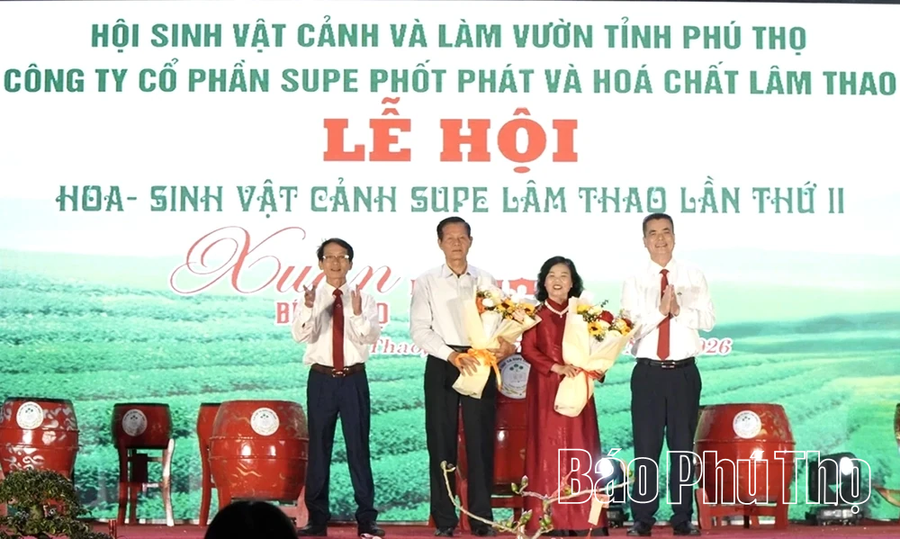 Bế mạc Lễ hội Hoa - Sinh vật cảnh Supe Lâm Thao lần thứ II
