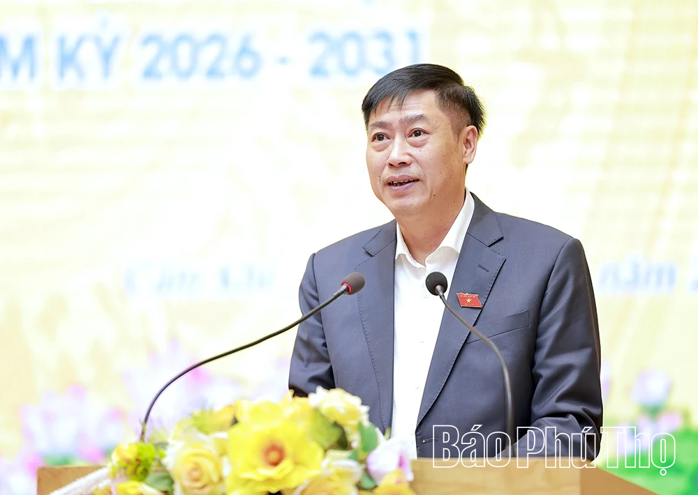 Phó Trưởng Ban Tổ chức Trung ương Nguyễn Hữu Đông tiếp xúc cử tri tại Đơn vị bầu cử số 2