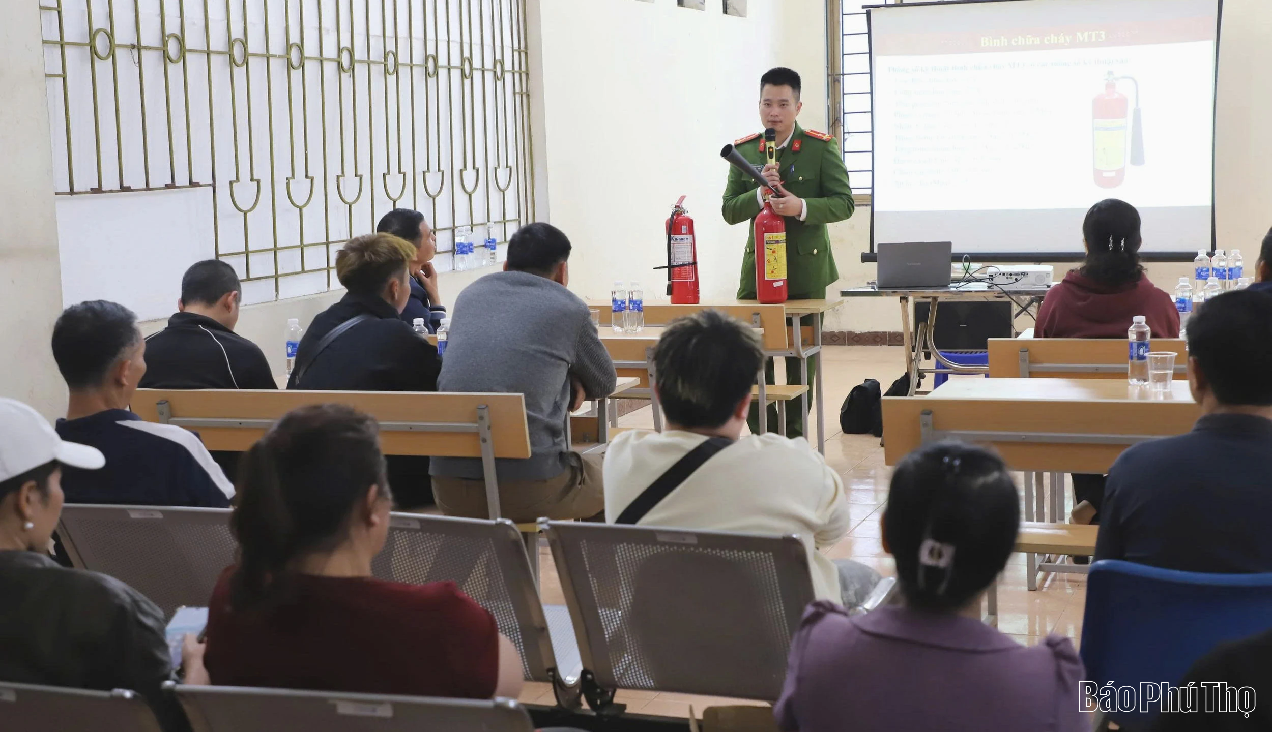 Tuyên truyền, hướng dẫn kiến thức, kỹ năng phòng cháy, chữa cháy và thoát nạn