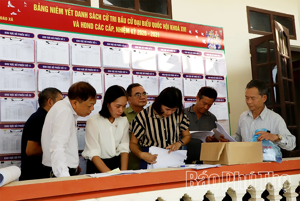 Kiểm tra công tác chuẩn bị bầu cử đại biểu Quốc hội và HĐND các cấp tại Đơn vị bầu cử số 1