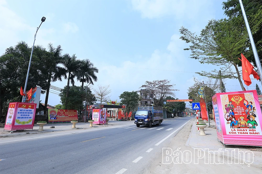 Hướng về ngày hội non sông