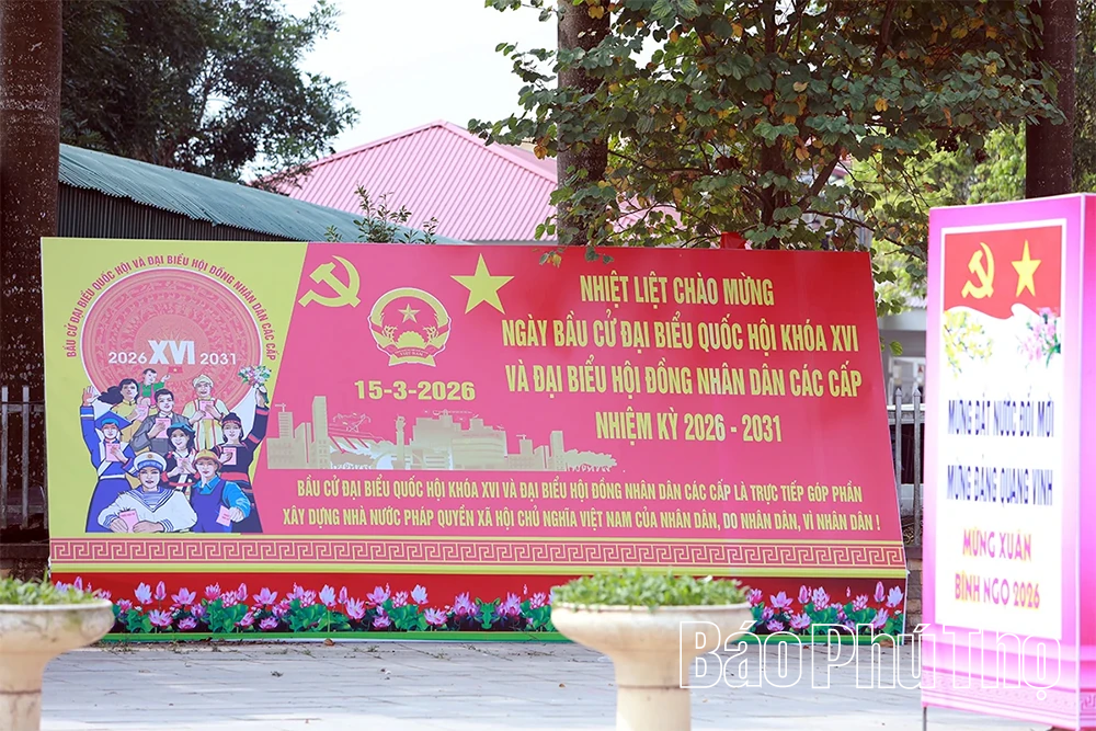 Hướng về ngày hội non sông