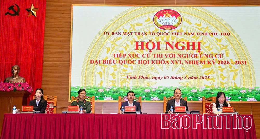 Ứng cử viên đại biểu Quốc hội khóa XVI tại Đơn vị bầu cử số 4 tiếp xúc cử tri