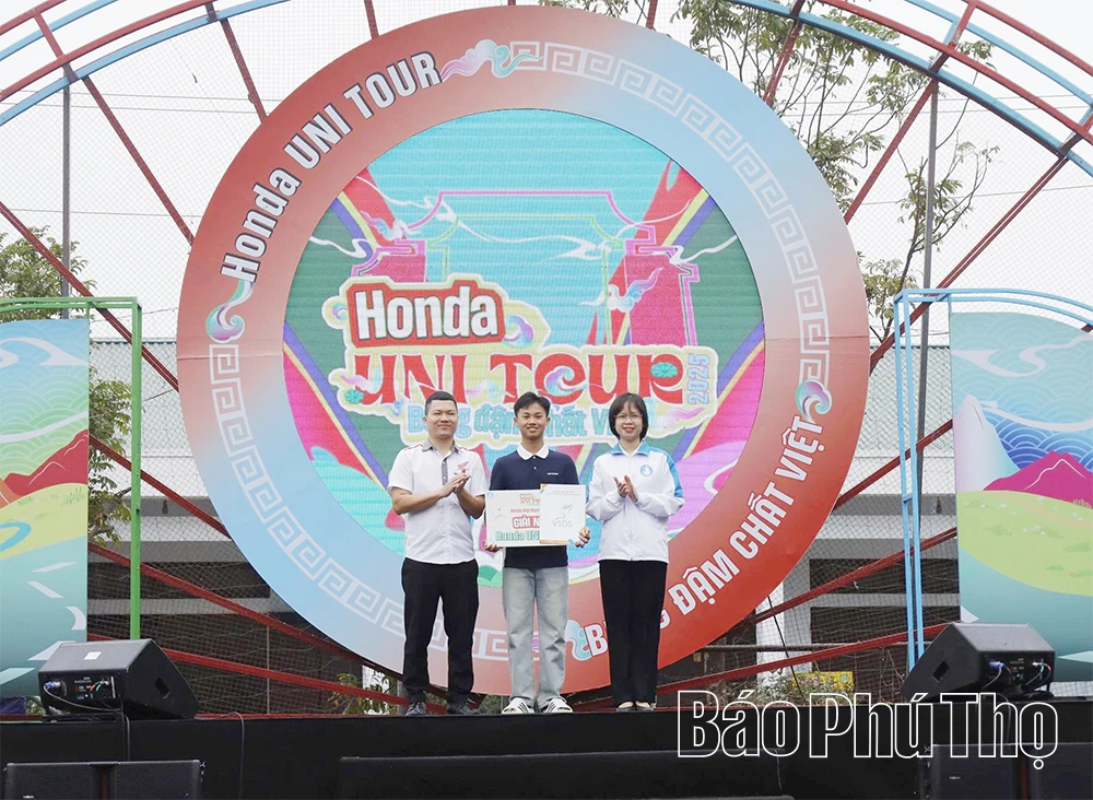 Sôi nổi Ngày hội sinh viên “Uni Tour” năm 2026