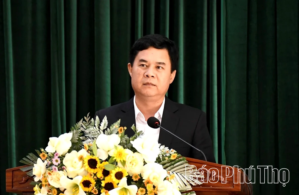 Ứng cử viên đại biểu HĐND tỉnh thuộc Đơn vị bầu cử số 11 tiếp xúc cử tri, vận động bầu cử