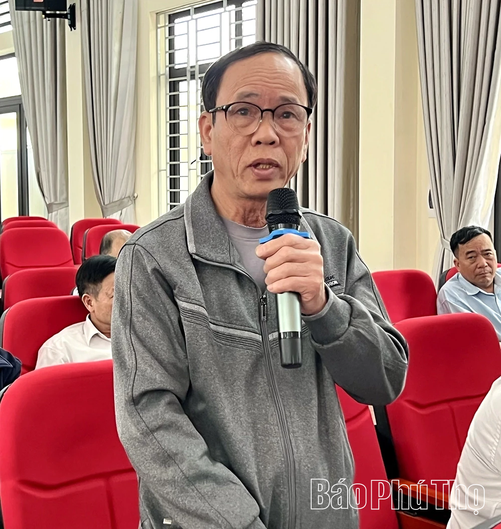 Ứng cử viên đại biểu HĐND tỉnh thuộc Đơn vị bầu cử số 14 tiếp xúc cử tri xã Xuân Lãng