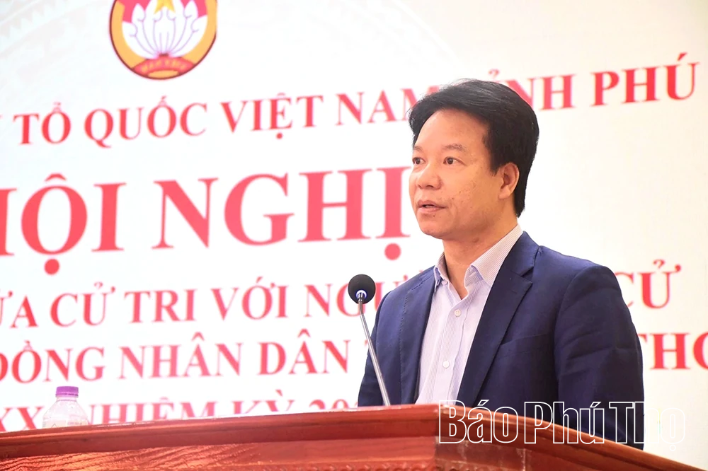 Ứng cử viên đại biểu HĐND tỉnh thuộc Đơn vị bầu cử số 9 tiếp xúc cử tri 2 xã Liên Hòa và Tiên Lữ