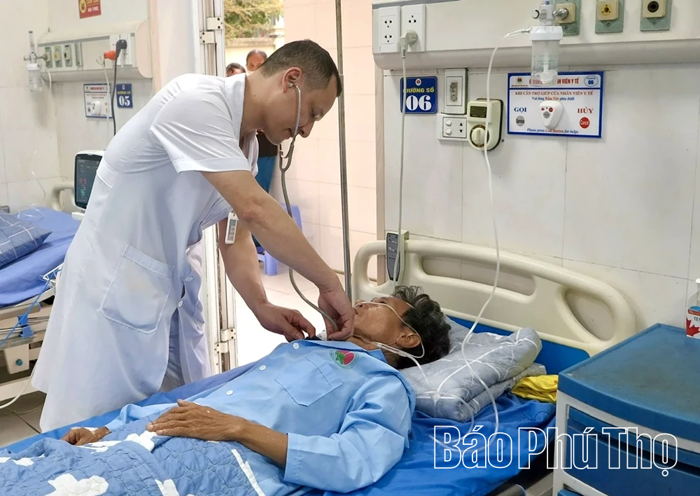 Đảng bộ Bệnh viện Phổi: Phát huy vai trò hạt nhân lãnh đạo