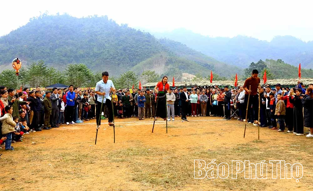 Vui hội Xuân với những trò chơi dân gian truyền thống