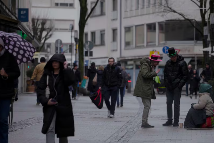 Số người lao động nghèo tăng kỷ lục ở quốc gia giàu nhất EU