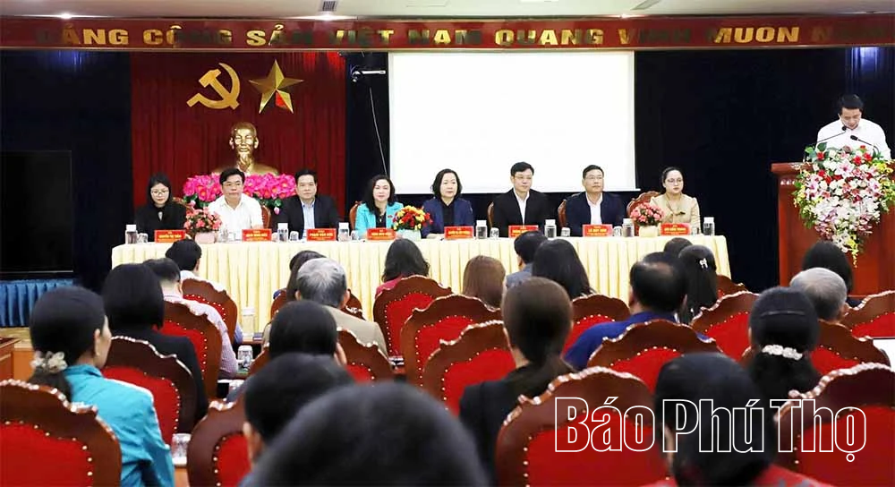 Các ứng cử viên đại biểu HĐND tỉnh khóa XX tiếp xúc cử tri tại xã Lạc Thủy và Cao Dương