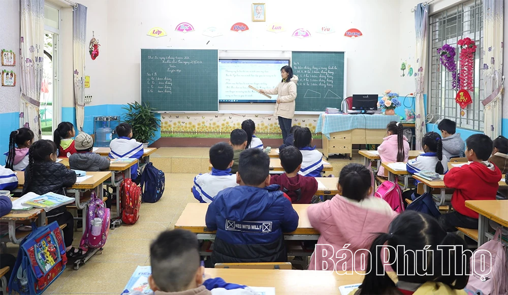 Yêu cầu thí sinh cung cấp minh chứng để thẩm định điều kiện, tiêu chuẩn tiếp nhận viên chức ngành Giáo dục