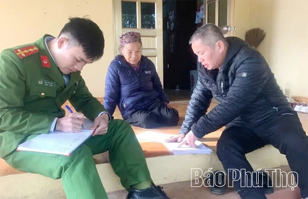 Chủ động rà soát, cấp thẻ cử tri, đảm bảo an ninh trật tự ngày bầu cử