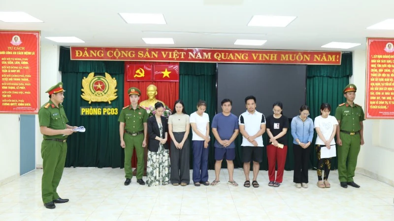 Bắt 9 nghi can lập 60 công ty ma mua bán trái phép hóa đơn hơn 6.000 tỷ đồng