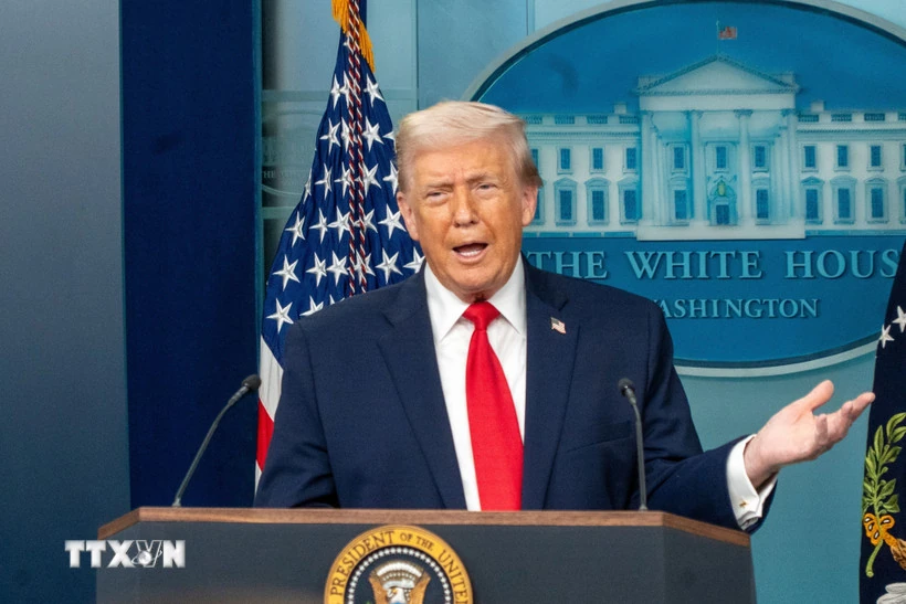 Tổng thống Mỹ Donald Trump có thể hoãn thăm Trung Quốc