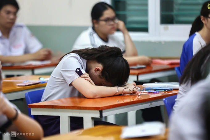 Đường nào cho thí sinh thi tốt nghiệp dưới 15 điểm?