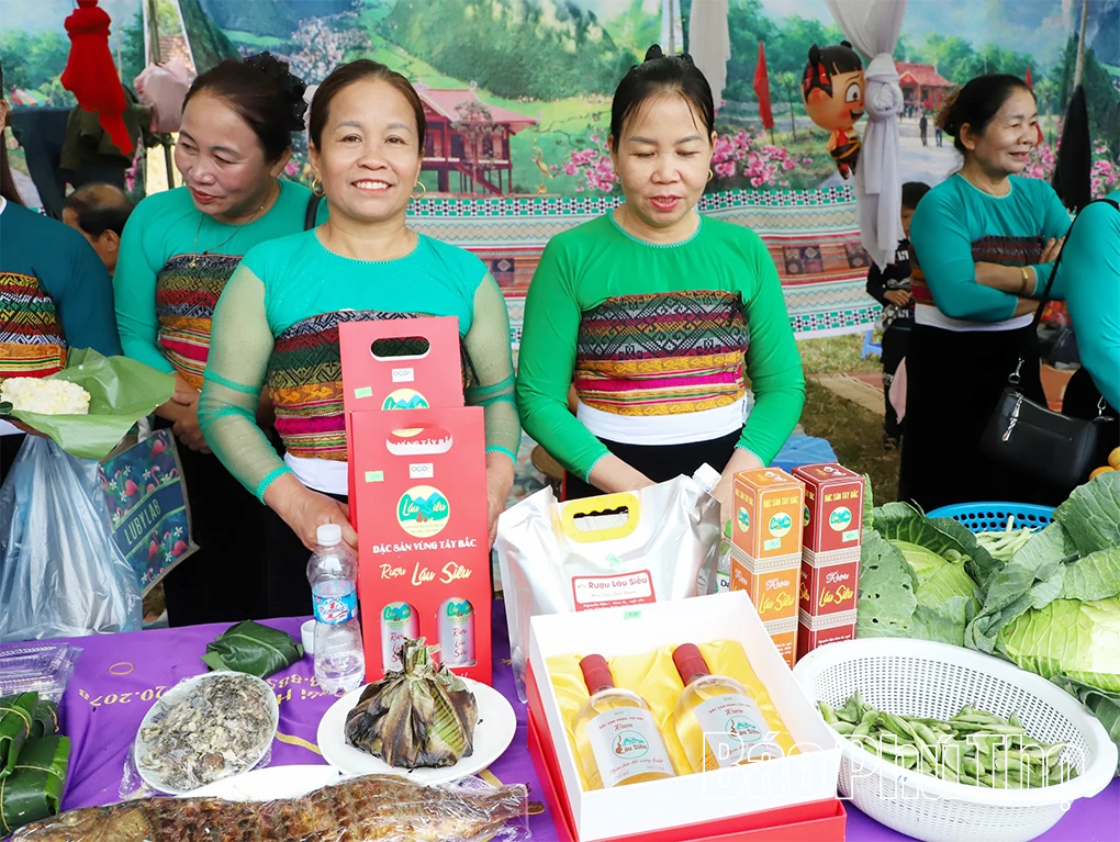 Về Mai Hạ, say men rượu núi rừng