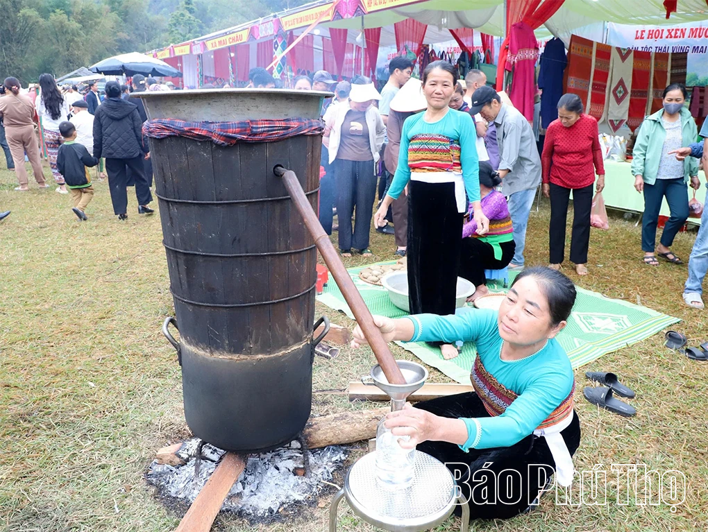 Về Mai Hạ, say men rượu núi rừng