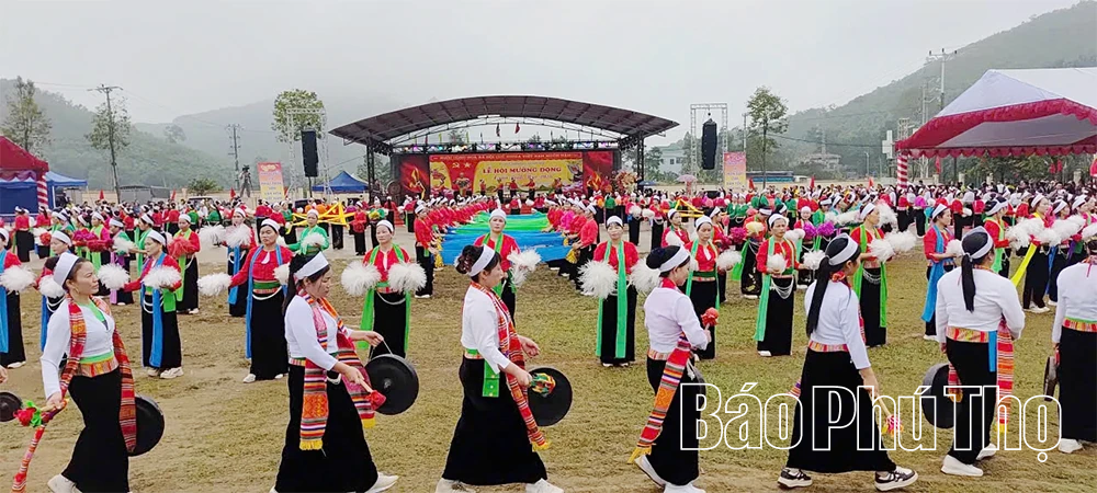 Qua miền di sản