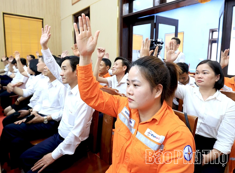 Điện lực Phú Thọ đối thoại với người lao động năm 2026