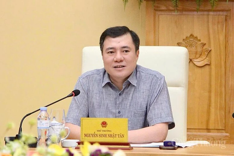 Quyết tâm triển khai sớm lộ trình chuyển đổi sang xăng E10