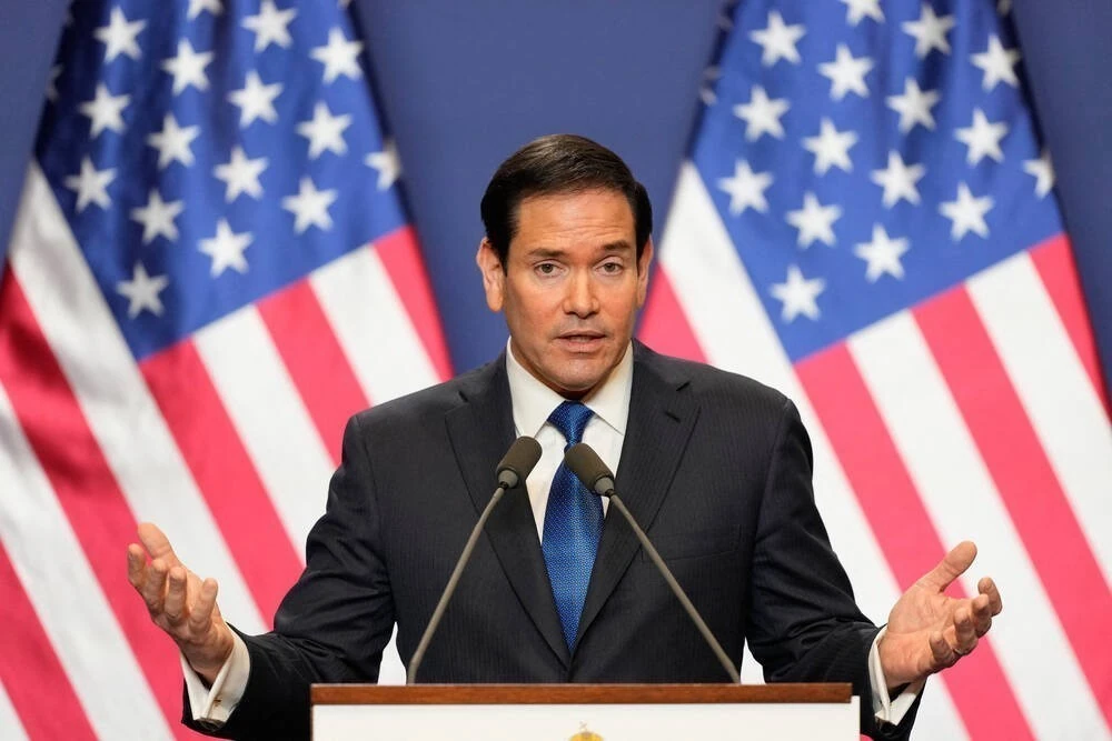 Mỹ: Eo biển Hormuz có thể mở lại ngay lập tức nếu Iran ngừng đe doạ hàng hải