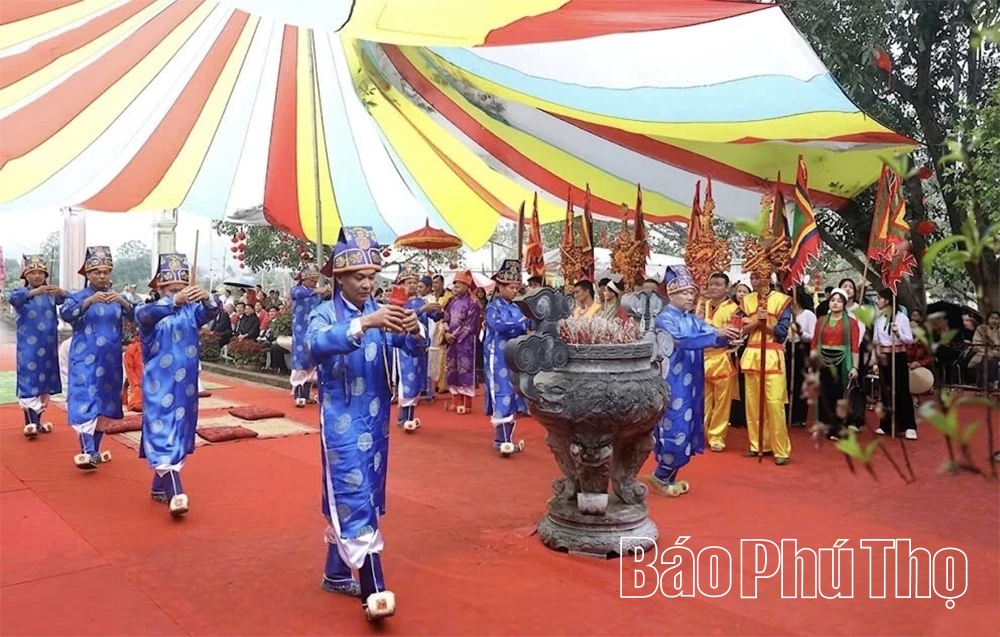 Nét đẹp văn hóa trong lễ hội làng