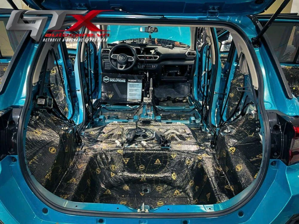 Có nên làm cách âm ô tô? Chuyên gia chia sẻ 5 vị trí nên xử lý