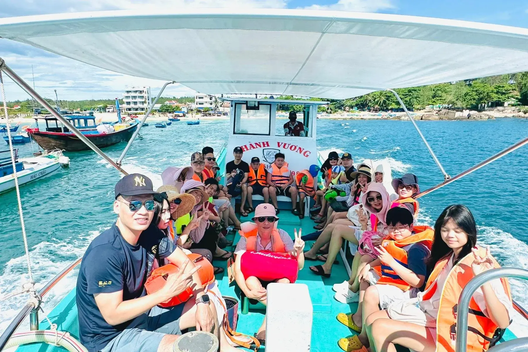 Alpha Tourist – Đơn vị cung cấp Land Tour Phú Yên chuyên nghiệp, khai thác trọn vẹn “xứ hoa vàng cỏ xanh”