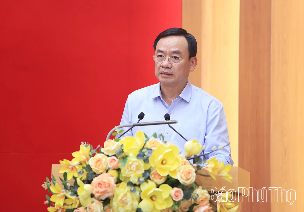 Phấn đấu hoàn thành mục tiêu tăng trưởng 2 con số gắn với nâng cao đời sống Nhân dân