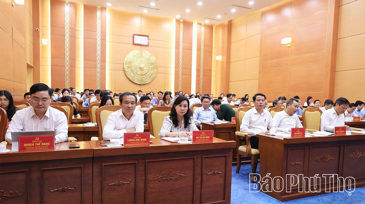 Phấn đấu hoàn thành mục tiêu tăng trưởng 2 con số gắn với nâng cao đời sống Nhân dân