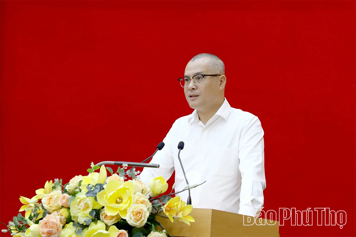 Gặp mặt đại biểu Quốc hội khóa XVI và chia tay đại biểu Quốc hội khóa XV không tái cử