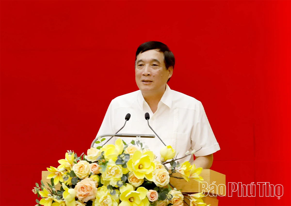 Gặp mặt đại biểu Quốc hội khóa XVI và chia tay đại biểu Quốc hội khóa XV không tái cử