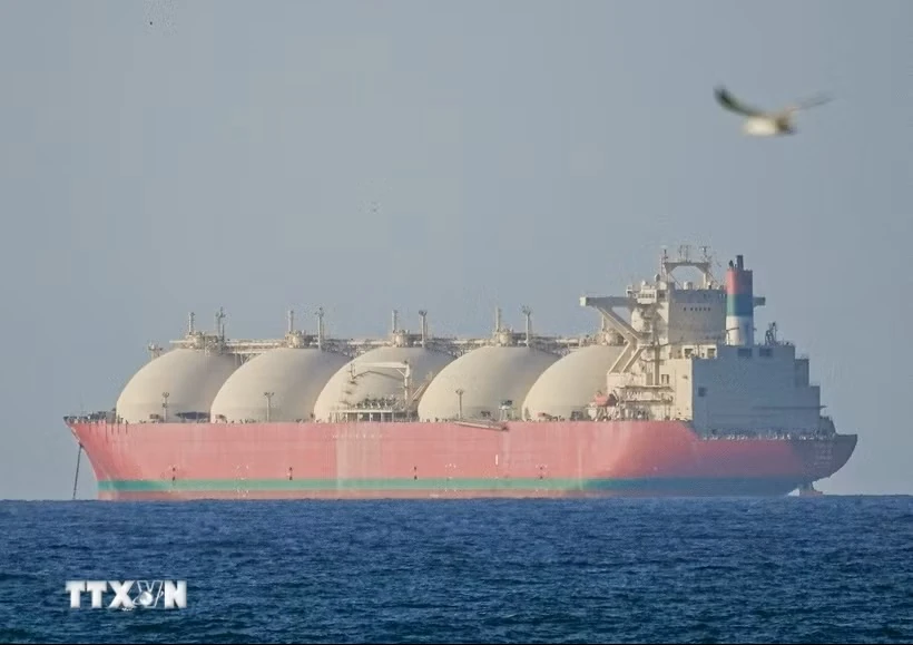 Giá dầu giảm mạnh khi kỳ vọng khơi thông eo biển Hormuz gia tăng