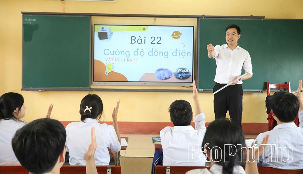 Tạo đà chuyển đổi số, nâng tầm giáo dục Đất Tổ