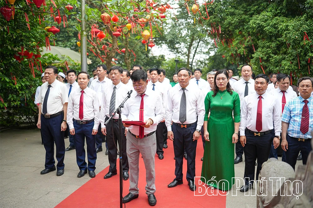 Cụm số 9 tỉnh Phú Thọ dâng hương tưởng niệm các Vua Hùng