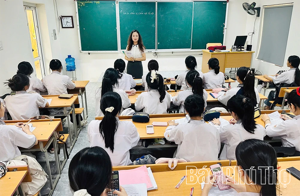 Học và làm theo lời Bác từ những việc bình dị