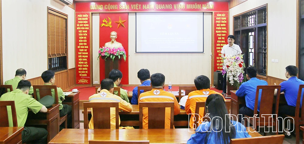 Ra quân giải phóng hành lang an toàn lưới điện phục vụ Giỗ Tổ Hùng Vương