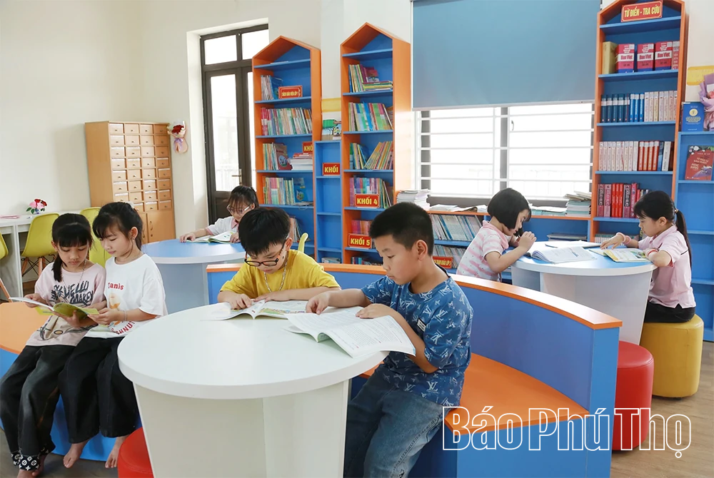 Khơi dậy văn hóa đọc ở xã Tiên Lữ