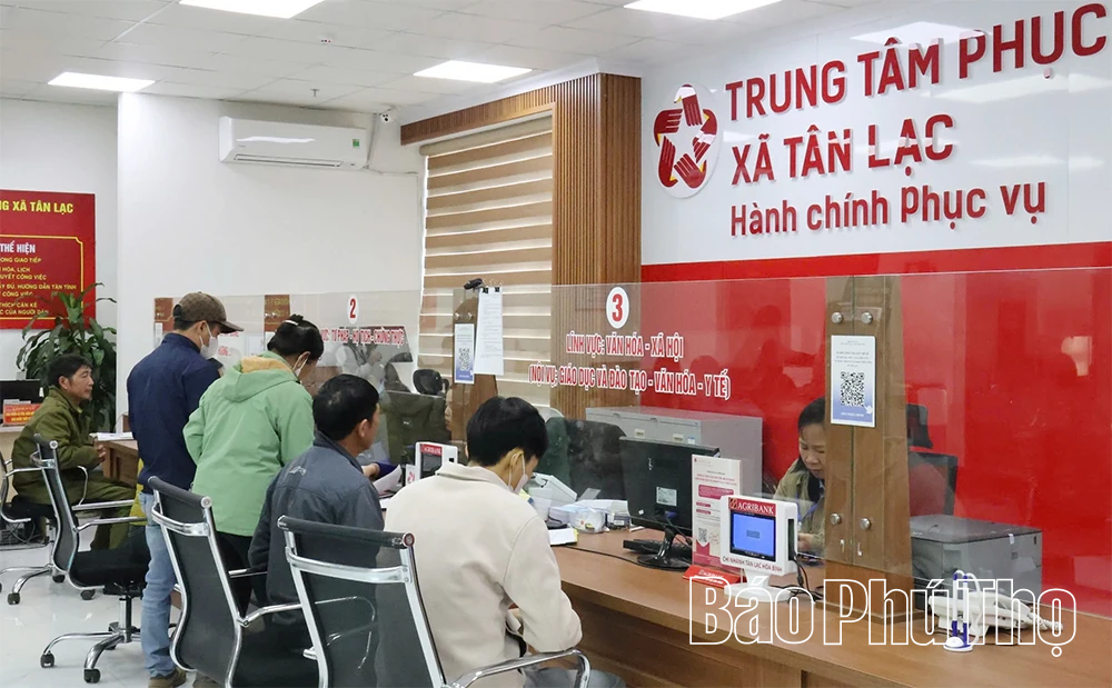 Nêu cao vai trò lãnh đạo ở Tân Lạc