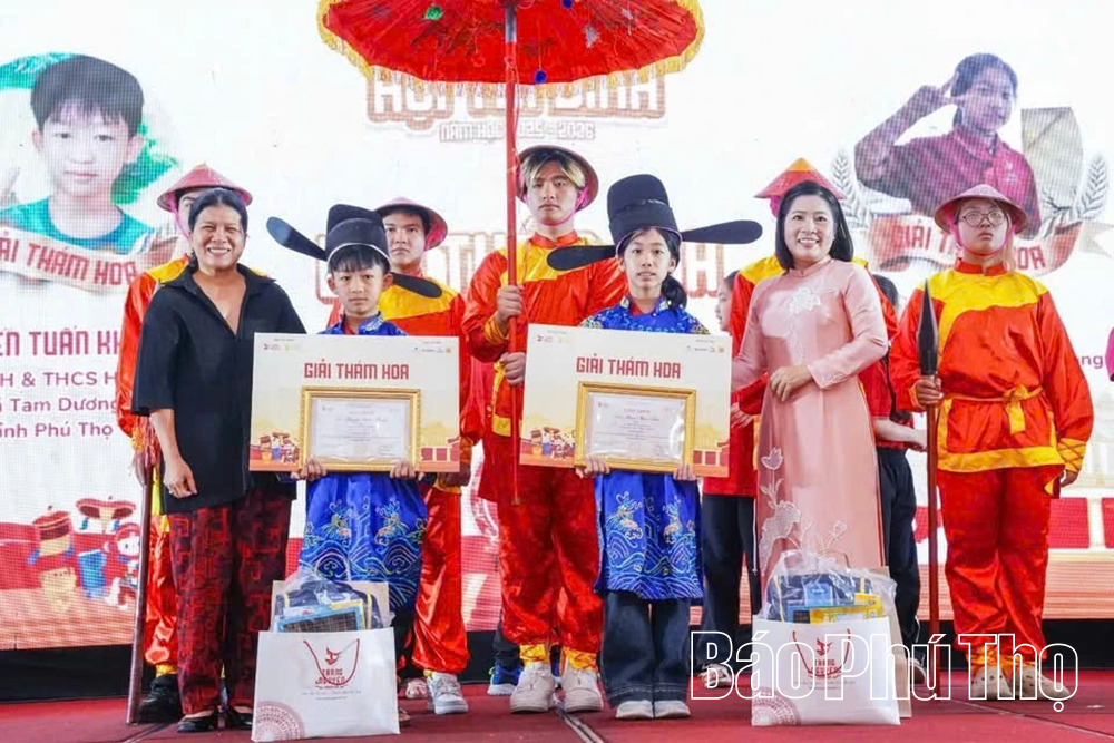 Phú Thọ đứng thứ 2 toàn quốc về số lượng, chất lượng giải tại sân chơi Trạng nguyên Tiếng Việt trên Internet cấp Quốc gia.