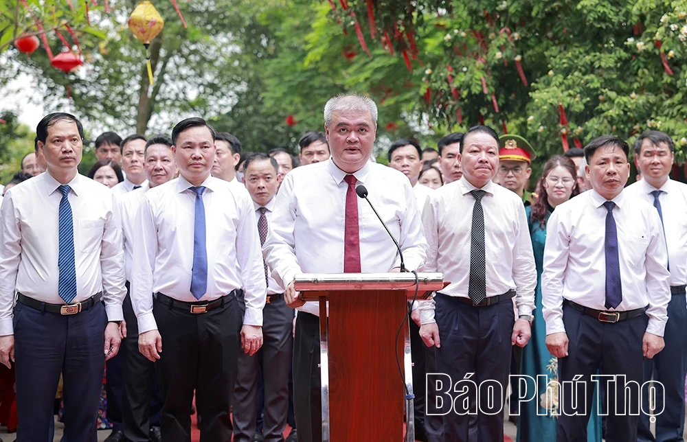 Các phường, xã cụm số 16 dâng hương tưởng niệm các Vua Hùng