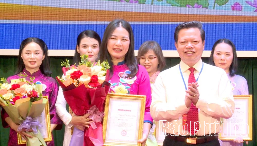 Trao giải Hội thi Báo cáo viên, tuyên truyền viên giỏi năm 2026